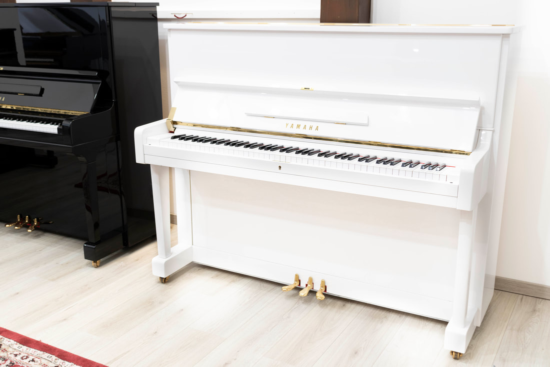 Yamaha U1 - weiß