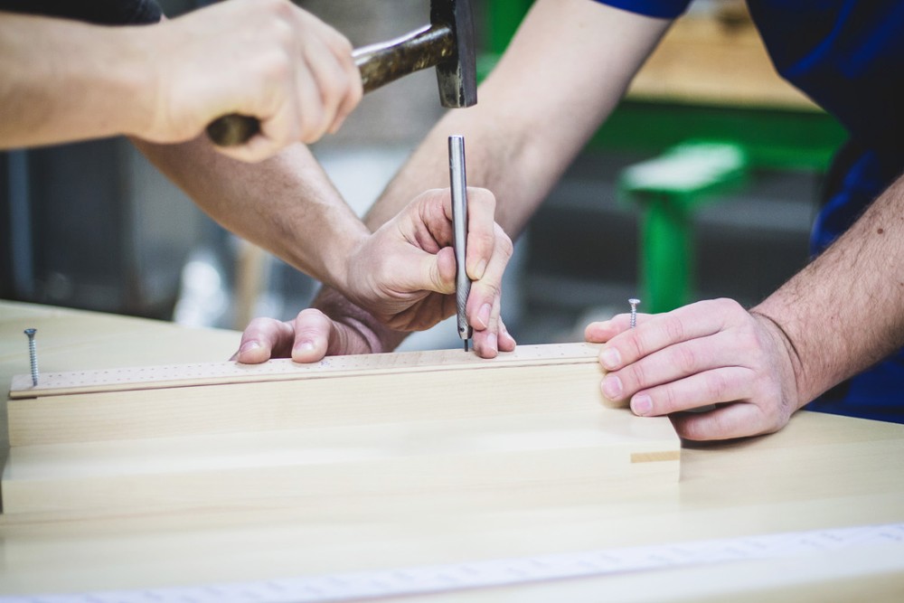 PETROF P 173 Breeze Chippendale – Gestaltung und Handwerk